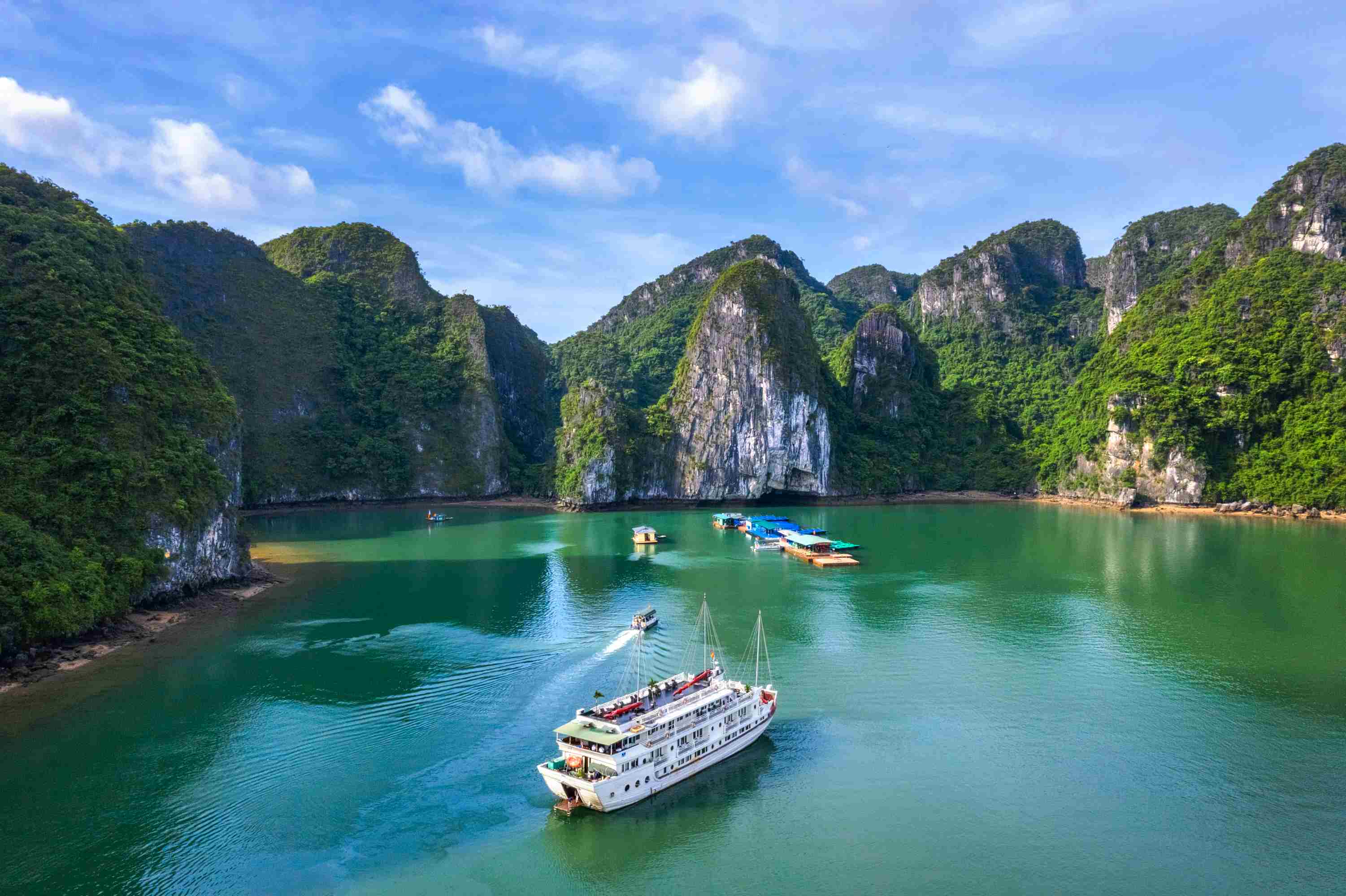 Hanoi & Halong Bay Experience