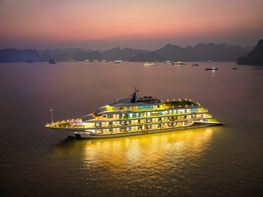 Halong Princess - Sunset Dinner Cruise