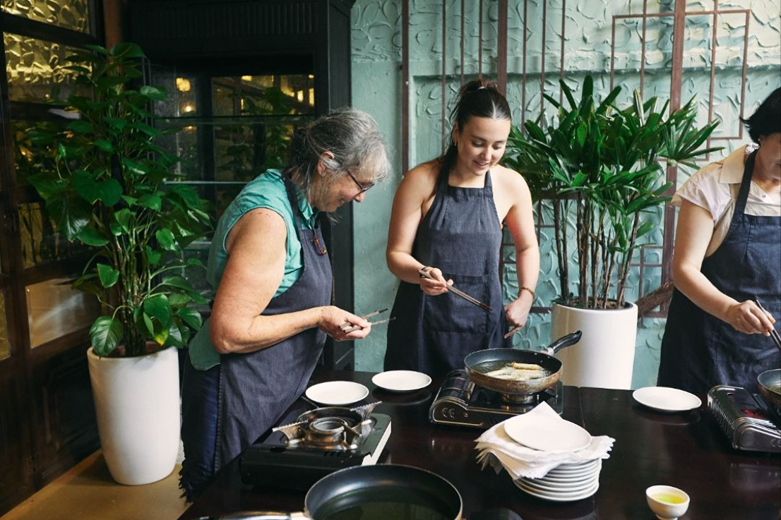Market-to-Table Cooking with Hoa Tuc