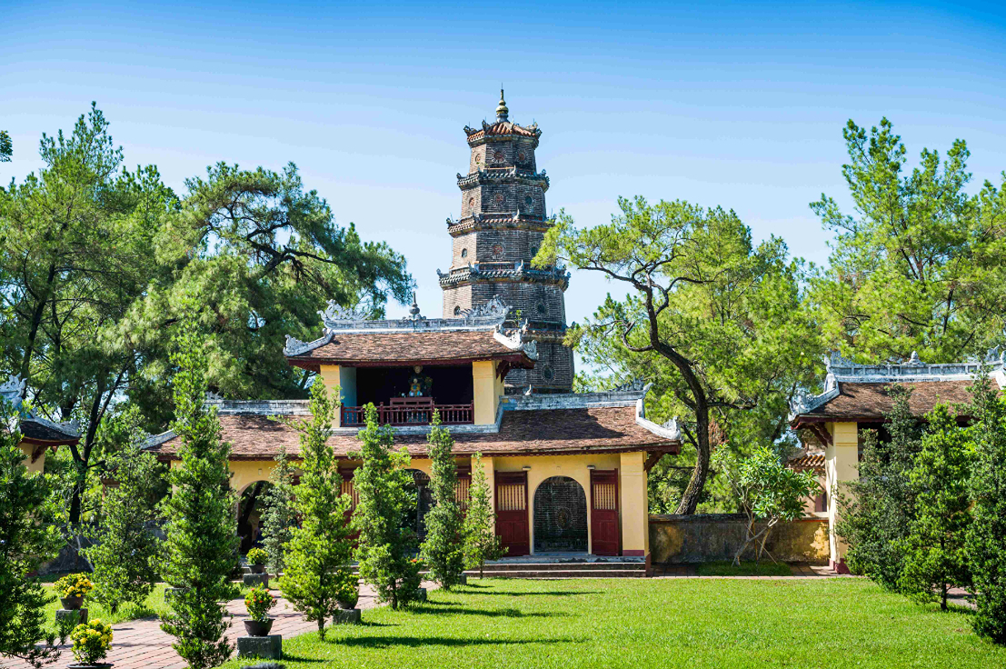 Hanoi - Ninh Binh - Ha Long Bay (Overnight Cruise) - Hue - Hoi An - Da Nang