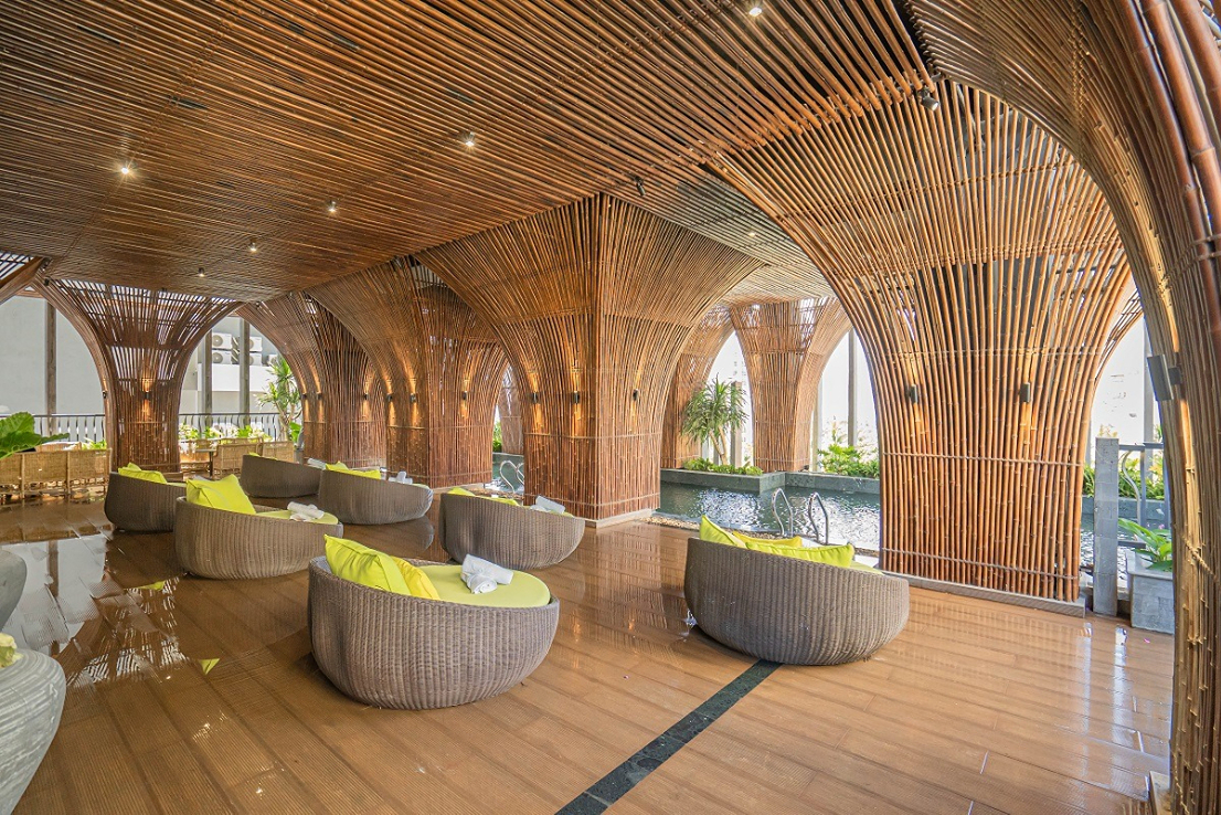 Combo 3D2N The Signature Hotel Nha Trang 5*