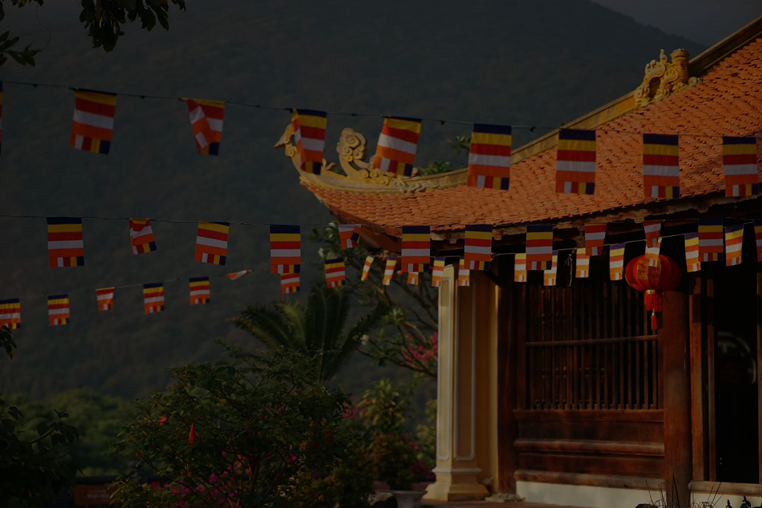 Van Son Pagoda