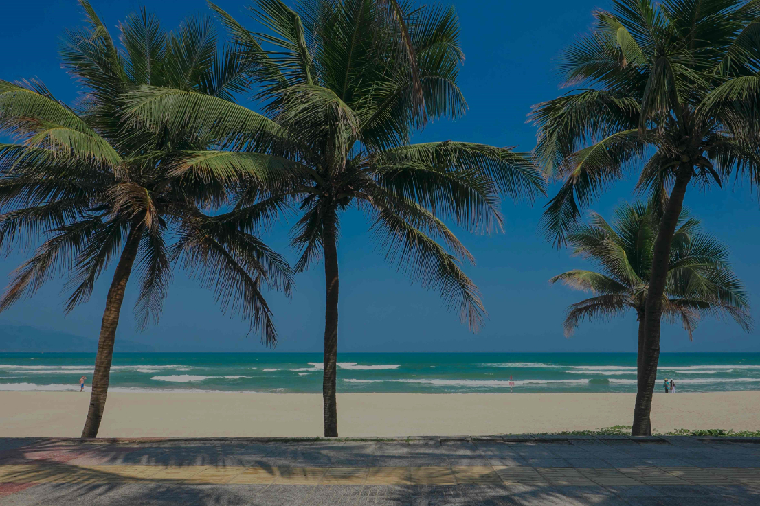 Non Nuoc Beach