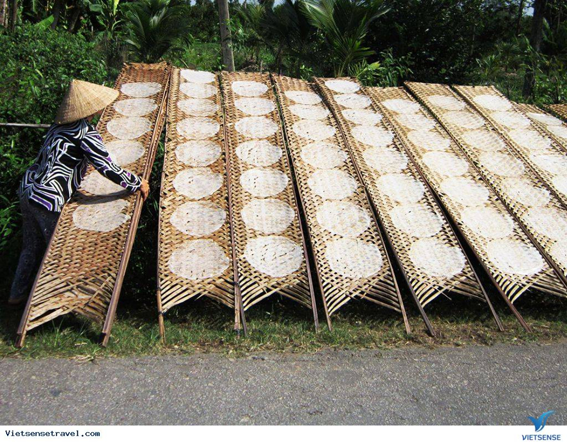 My Long Rice Paper Village