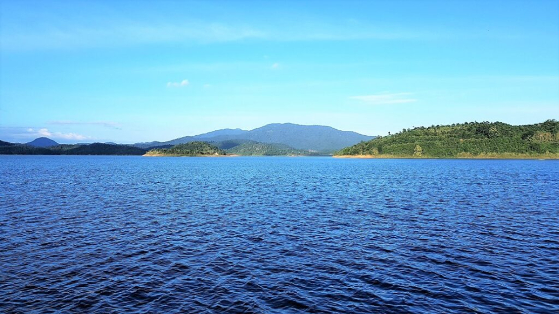 Ham Thuan Lake